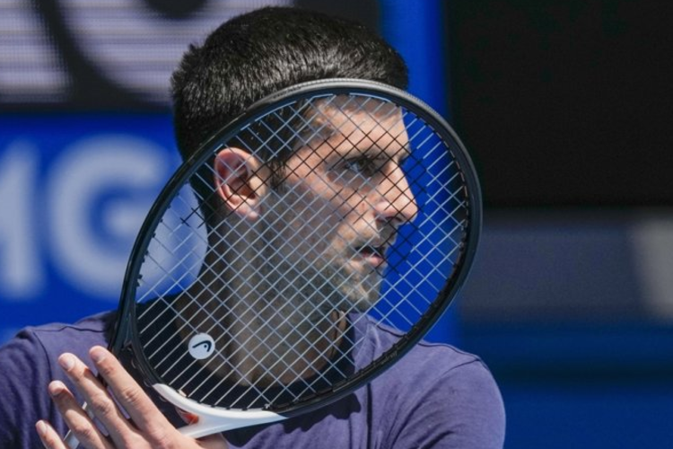 Novak Djokovic กลับมาที่ออสเตรเลียหนึ่งปีหลังจากถูกเนรเทศ